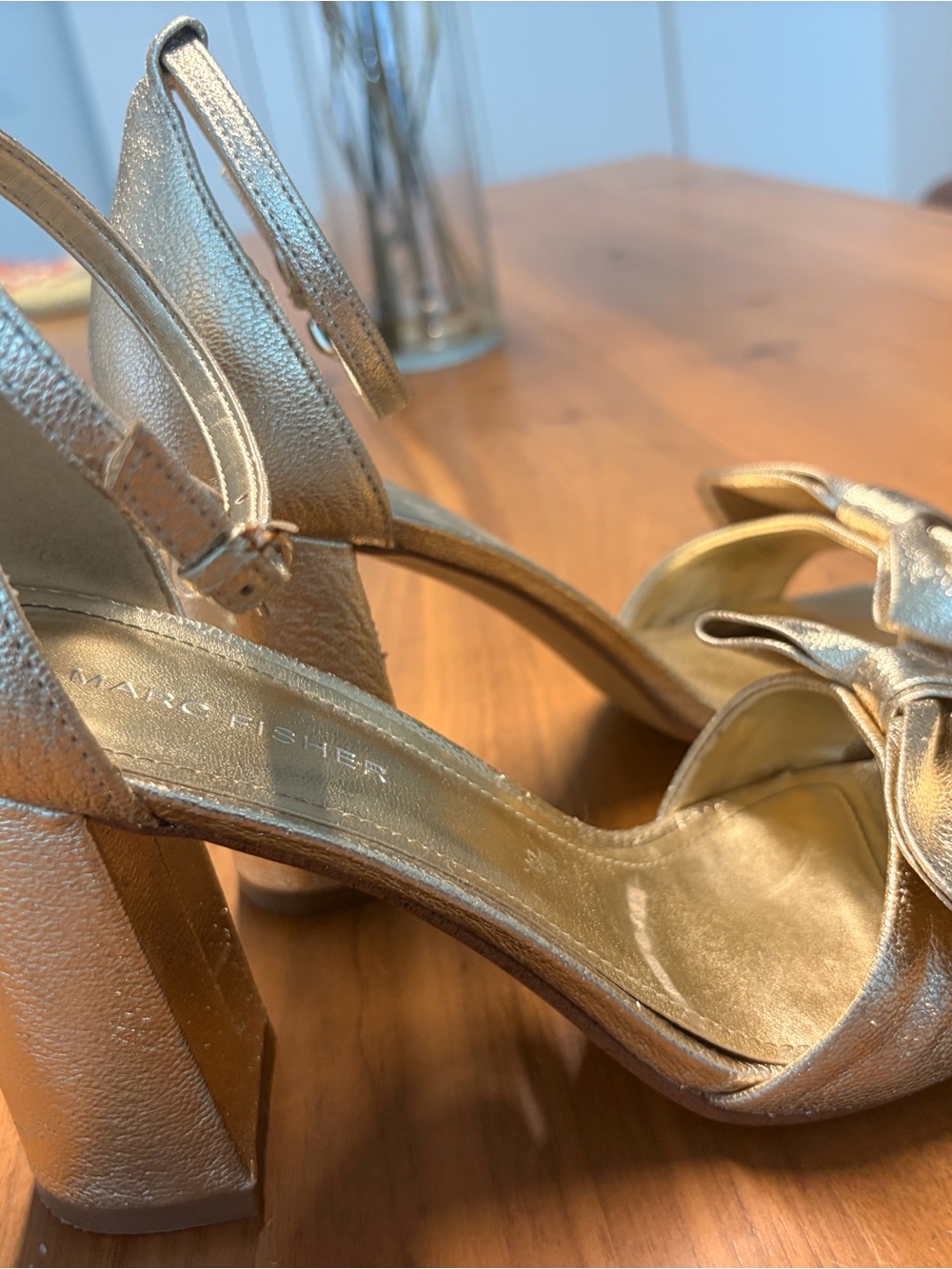 Marc Fisher Gold Knotted Bow Block Heel Sandals - Picture 4 of 7